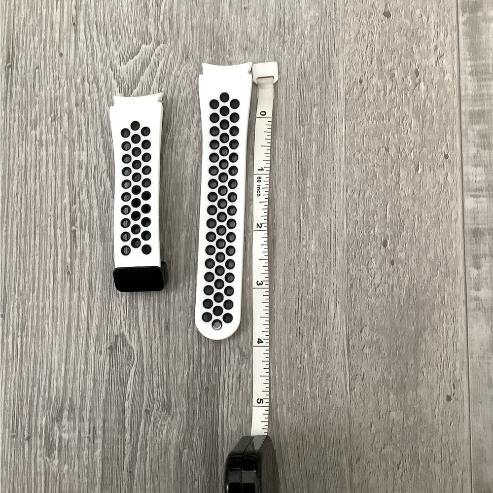 Apple Watch Sport Band compatible with Apple Watch Series 4,5,6🌻 - Picture 4 of 5
